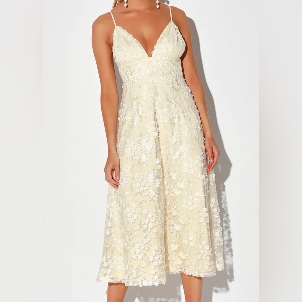 Coquette Lulu's Flourishing Kiss Cream Embroidered Floral Bridal Prom Dress XS